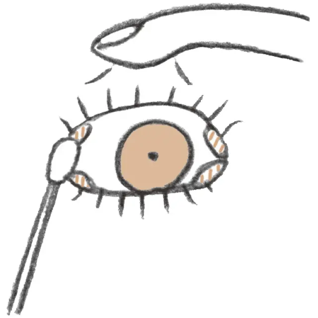 アイメイクは徹底的にオフ