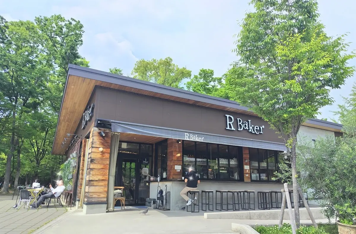 大阪城公園　RBaker