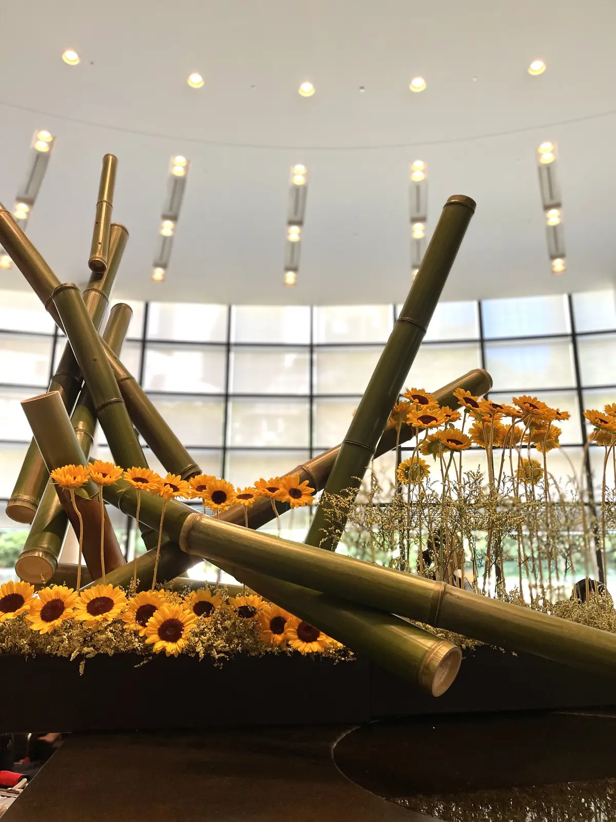 真夏のホテルランチには優しいピンクワンピの画像_3