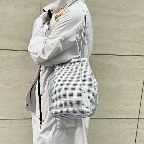 【50代 春バッグ】持った人から見違えるの画像_27