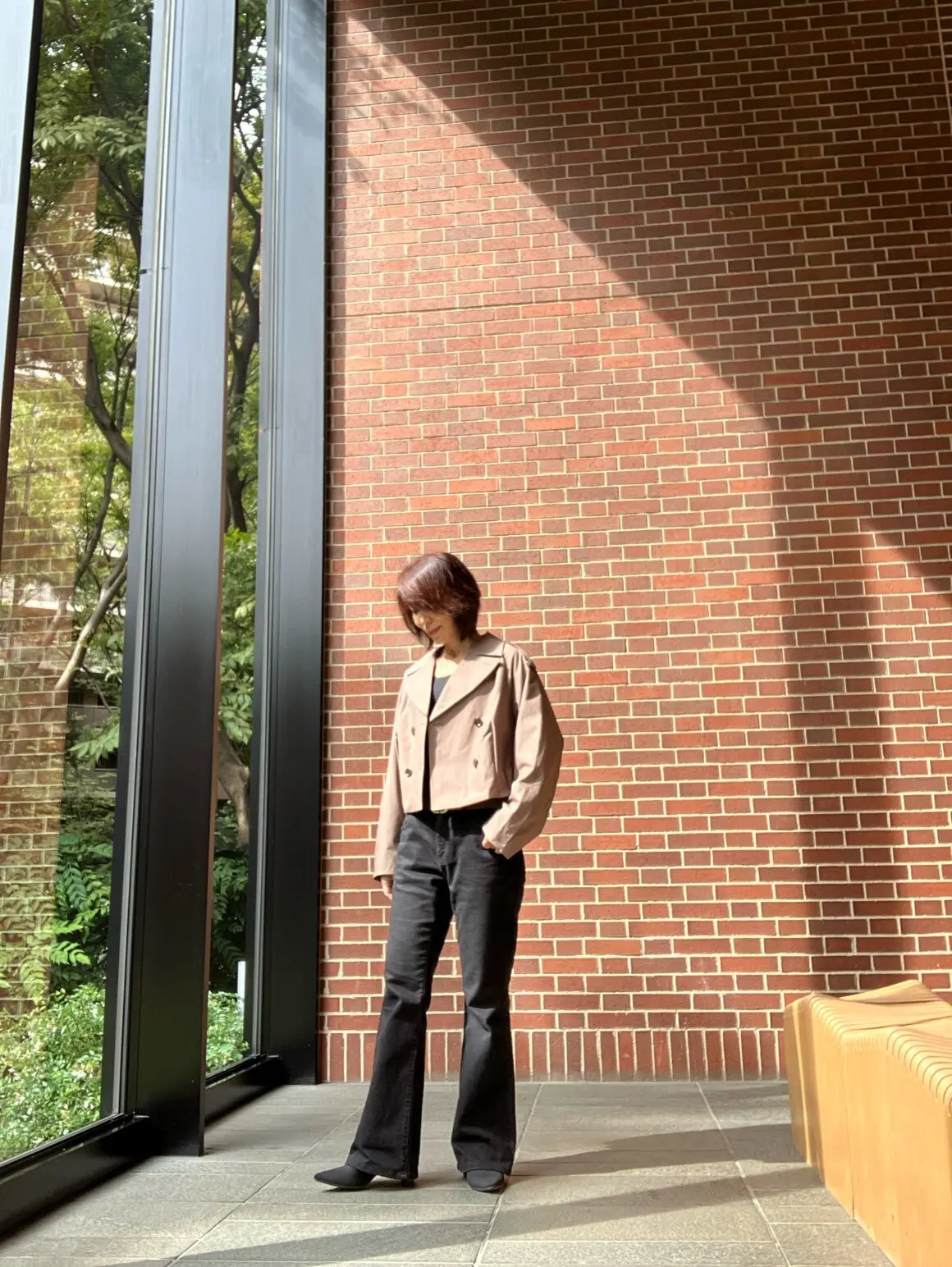 ショートトレンチコート by rokh  はおりもの　GU 50代秋服　 デニム　ブラックコーデ　パンツコーデ　ロングスカートコーデ　ワンピース　トレンチコート　カーキ色　カーキコーデ