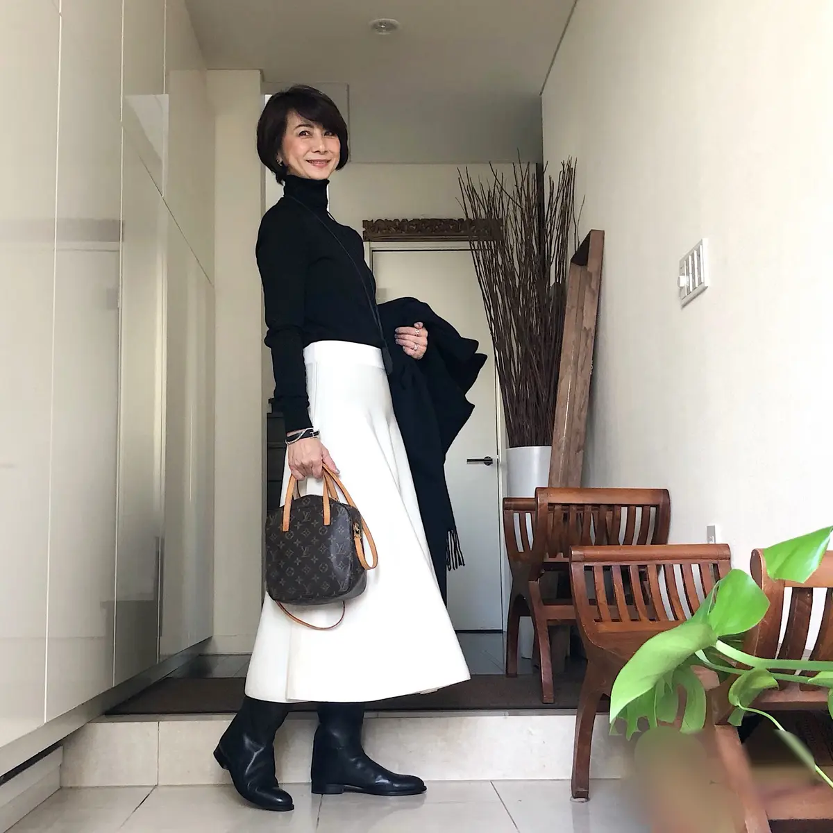 COSの白ニットスカート