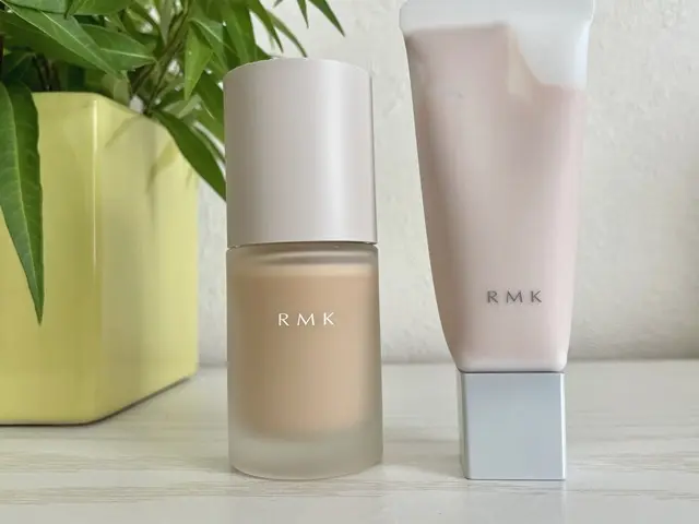 ■RMK リクイドファンデーション フローレスカバレッジ　102　■RMK スムースフィット ポアレスベース　04 