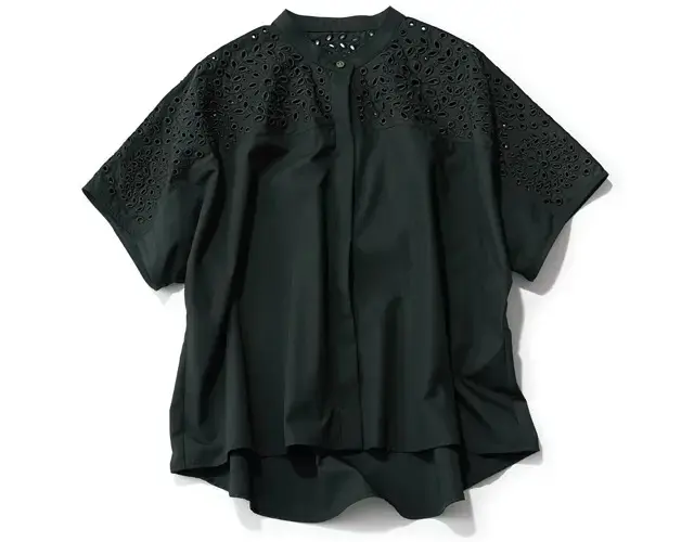 【おしゃれ刷新力のあるレース】女らしさもモダンさも！切れ味のいい黒レーストップス