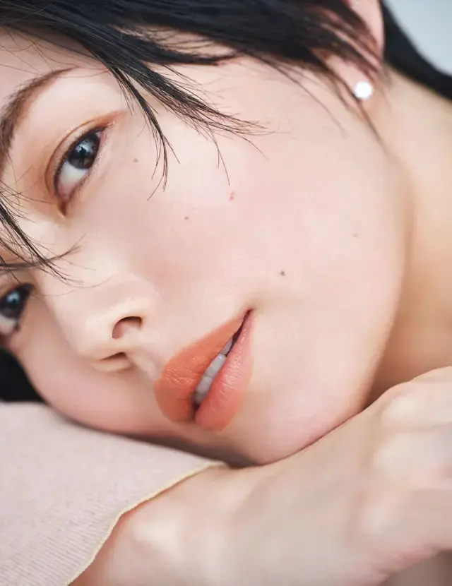 「フレッシュな大人肌」とはみずみずしさと上質さが共存する肌