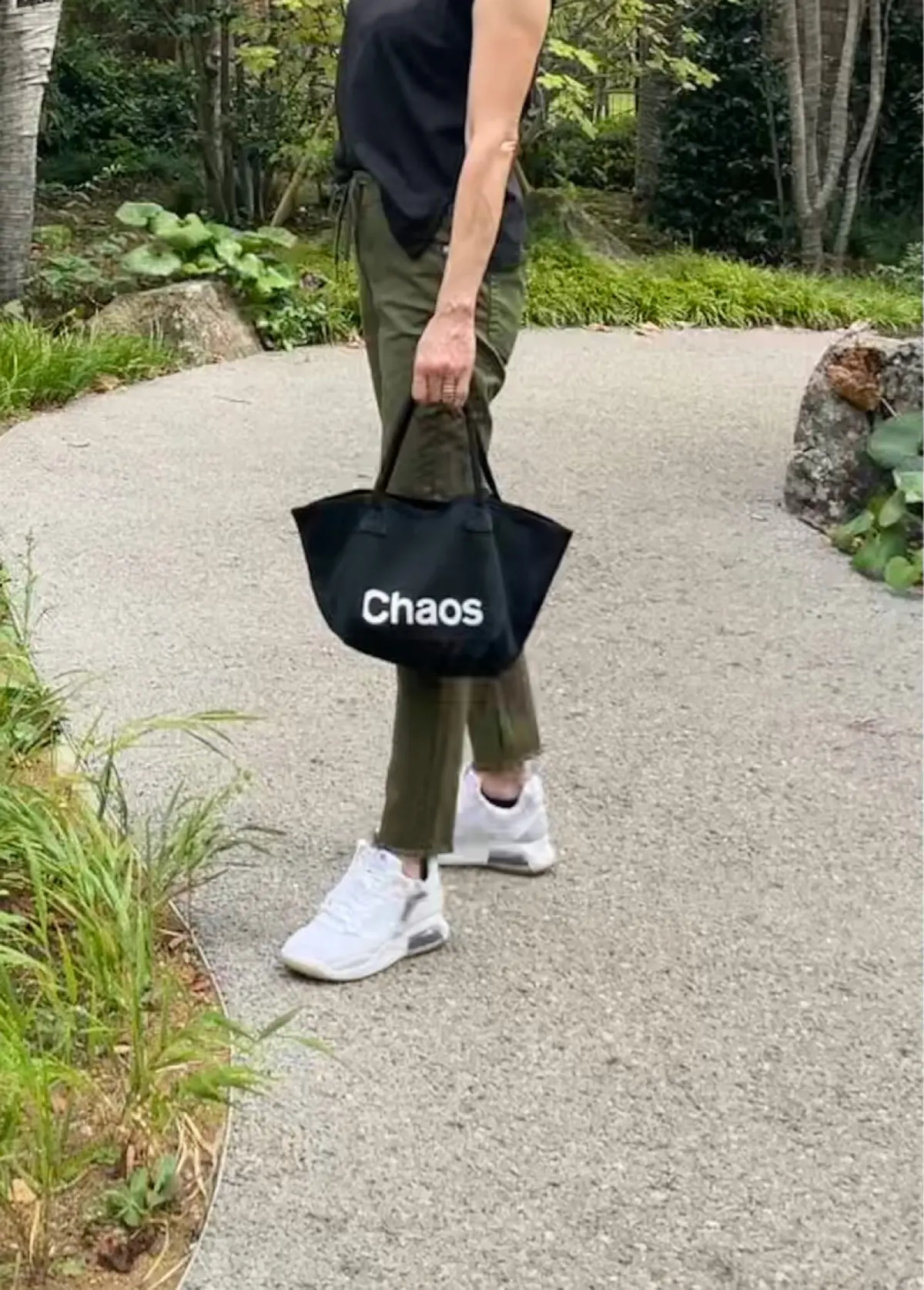 人気のシリーズ、エクラの黒トートの画像_4