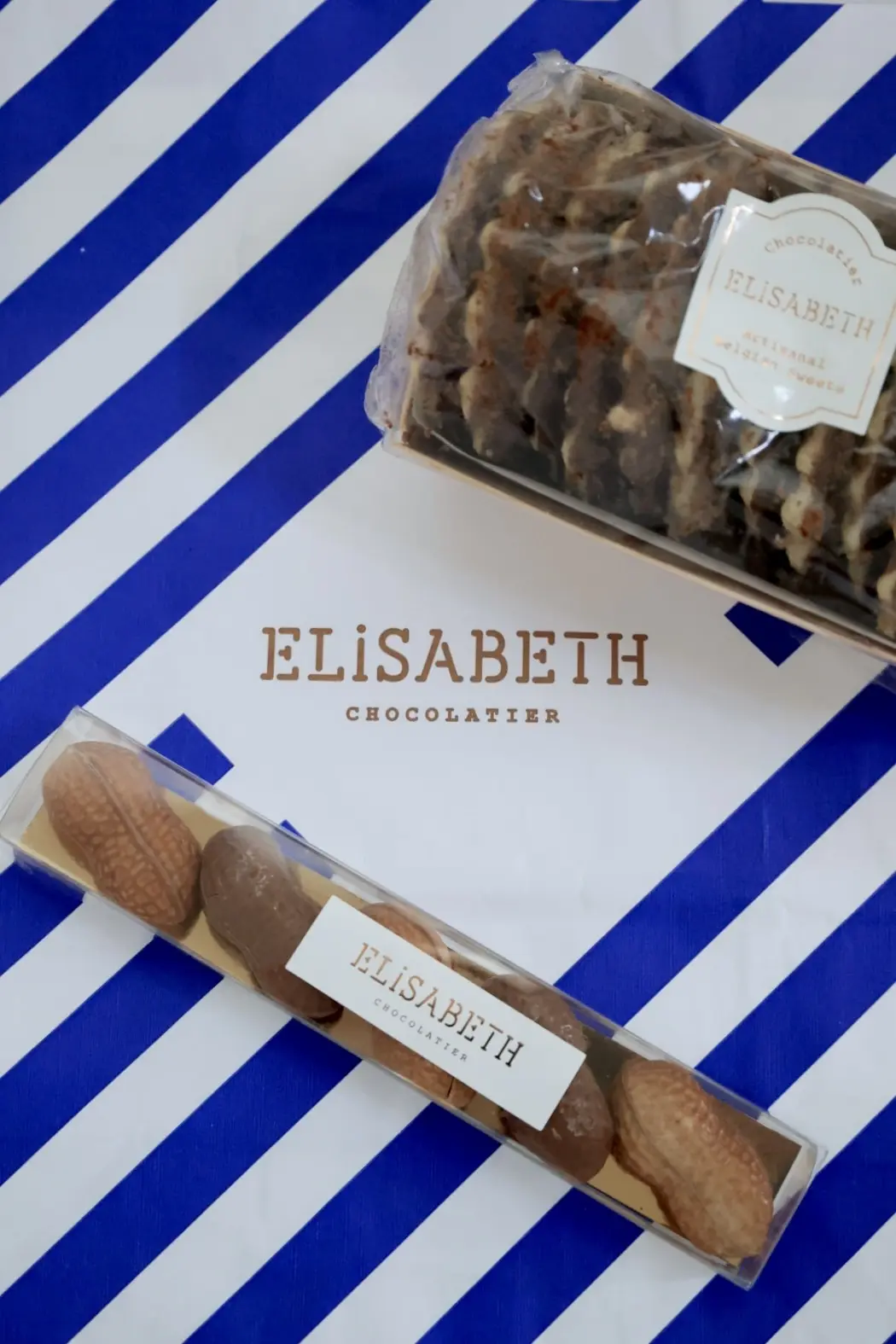 ベルギーワッフル　チョコレート　Elisabeth Chocolatier  ベルギー　　 Bruges ブルージュ