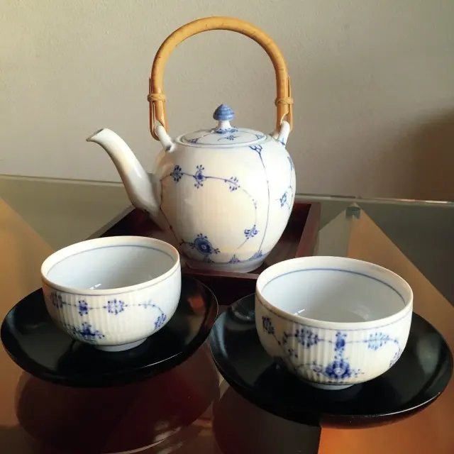 デンマークで絵付けに挑戦。 結婚記念日のいい思い出に