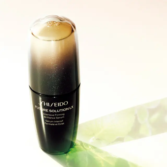 SHISEIDO  フューチャーソリューションLX インテンシブ ファーミング  ブリリアンスセラム