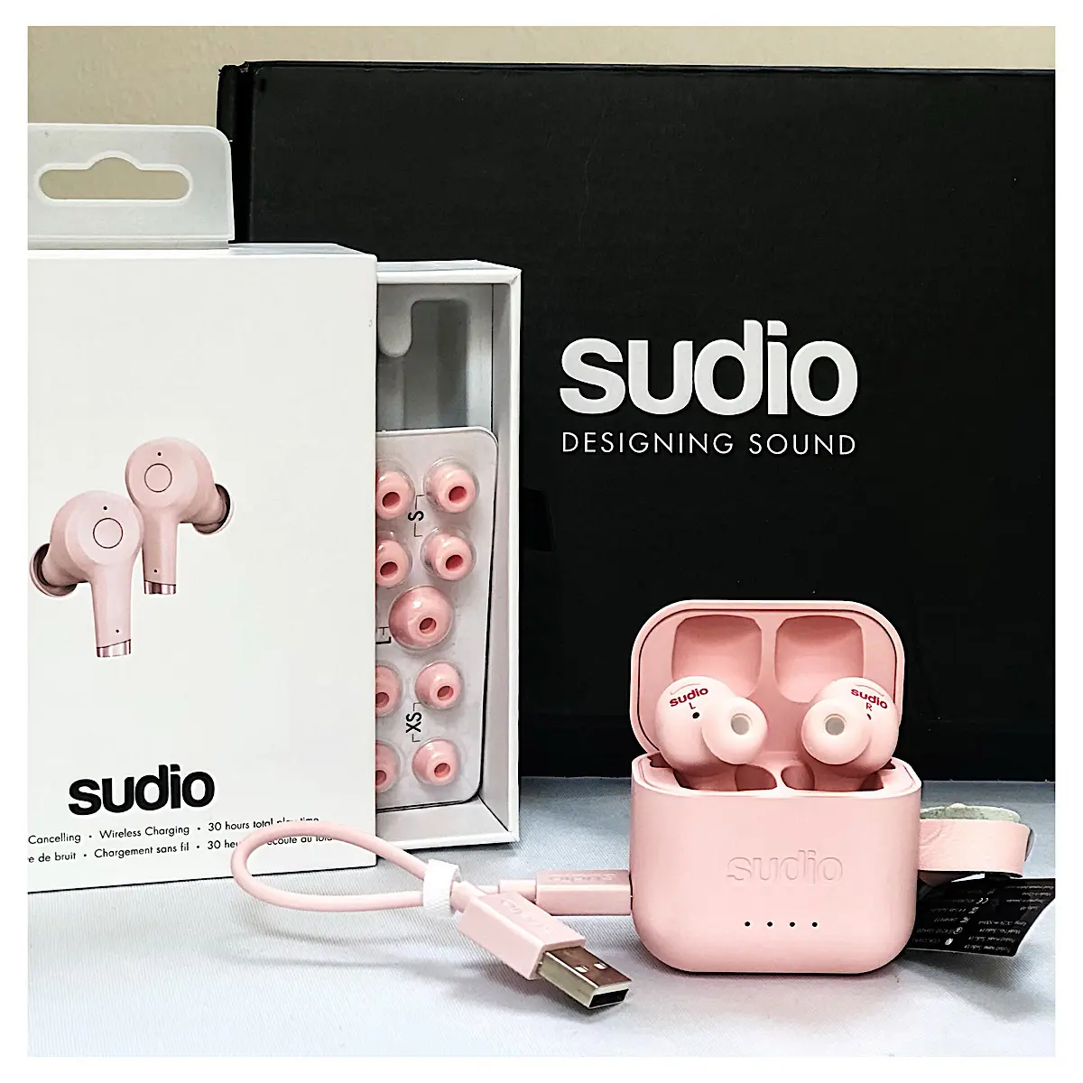 こちらのガジェット、「Sudio ETT」