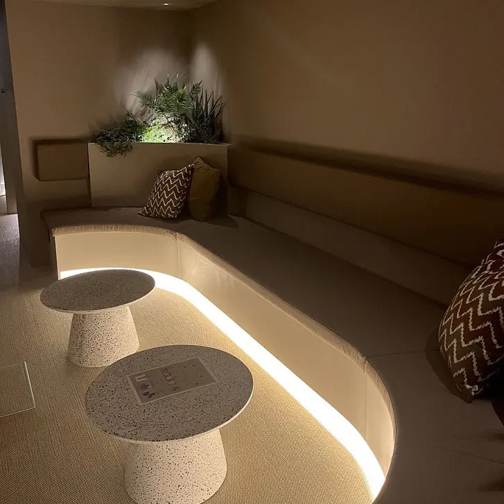 六本木のサウナSteaMs.(スティーミズ)の休憩室