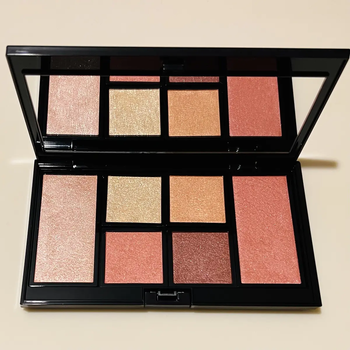 アディクション　アイ ＆ チーク　コンパクトアディクション “ストーリー オブ ライフ”　101