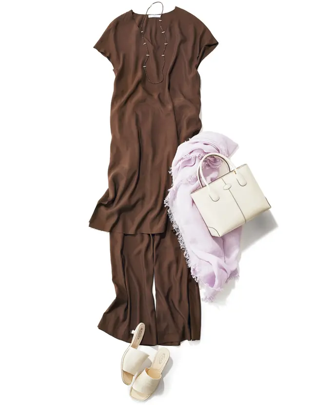 ラフな仕立てとルーズなシルエットに