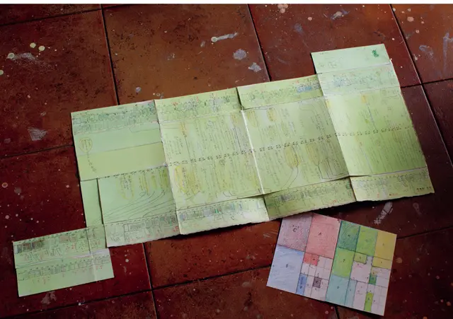 物語全体を見渡して、「ここにこの画が欲しい！」と設計図を作り、行数を計算しながら32点の画を組み込んだ。