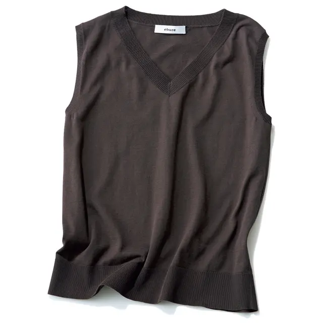 ebureのノースリーブ