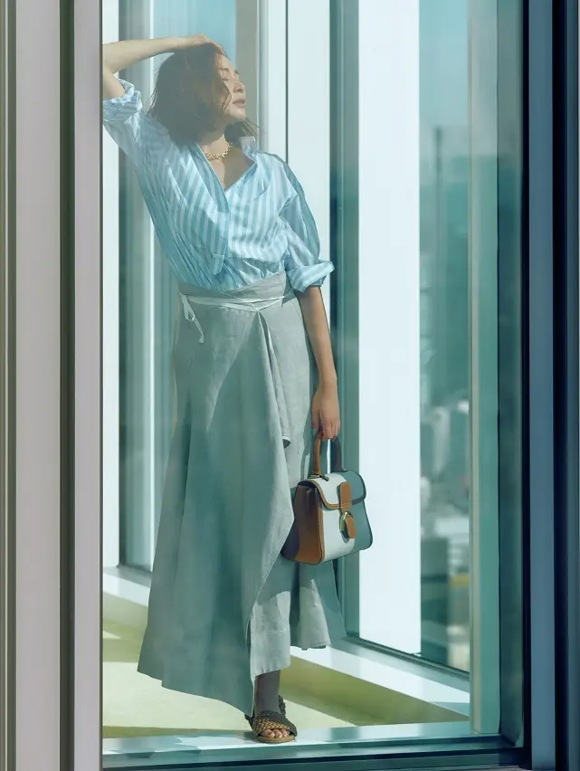 【ebure for Ron Herman（エブール フォー ロンハーマン）】さわやかなだけじゃないシアーな素材でほのかな色気を