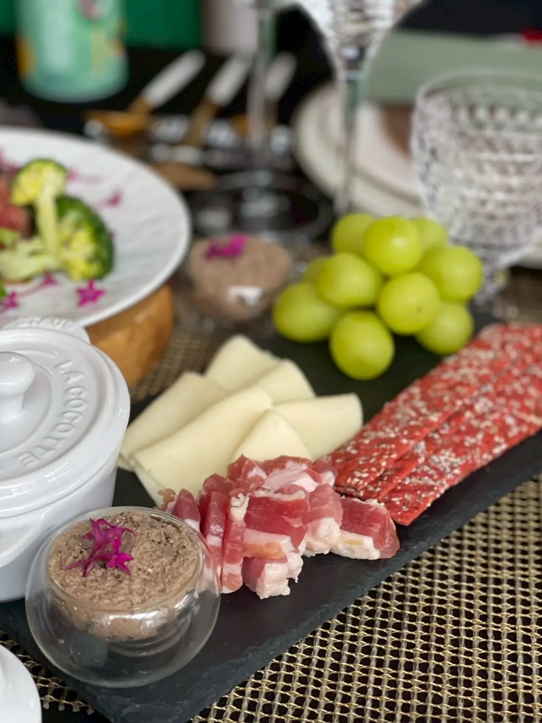 クリスマスの定番コーデでホームパーティーの画像_7