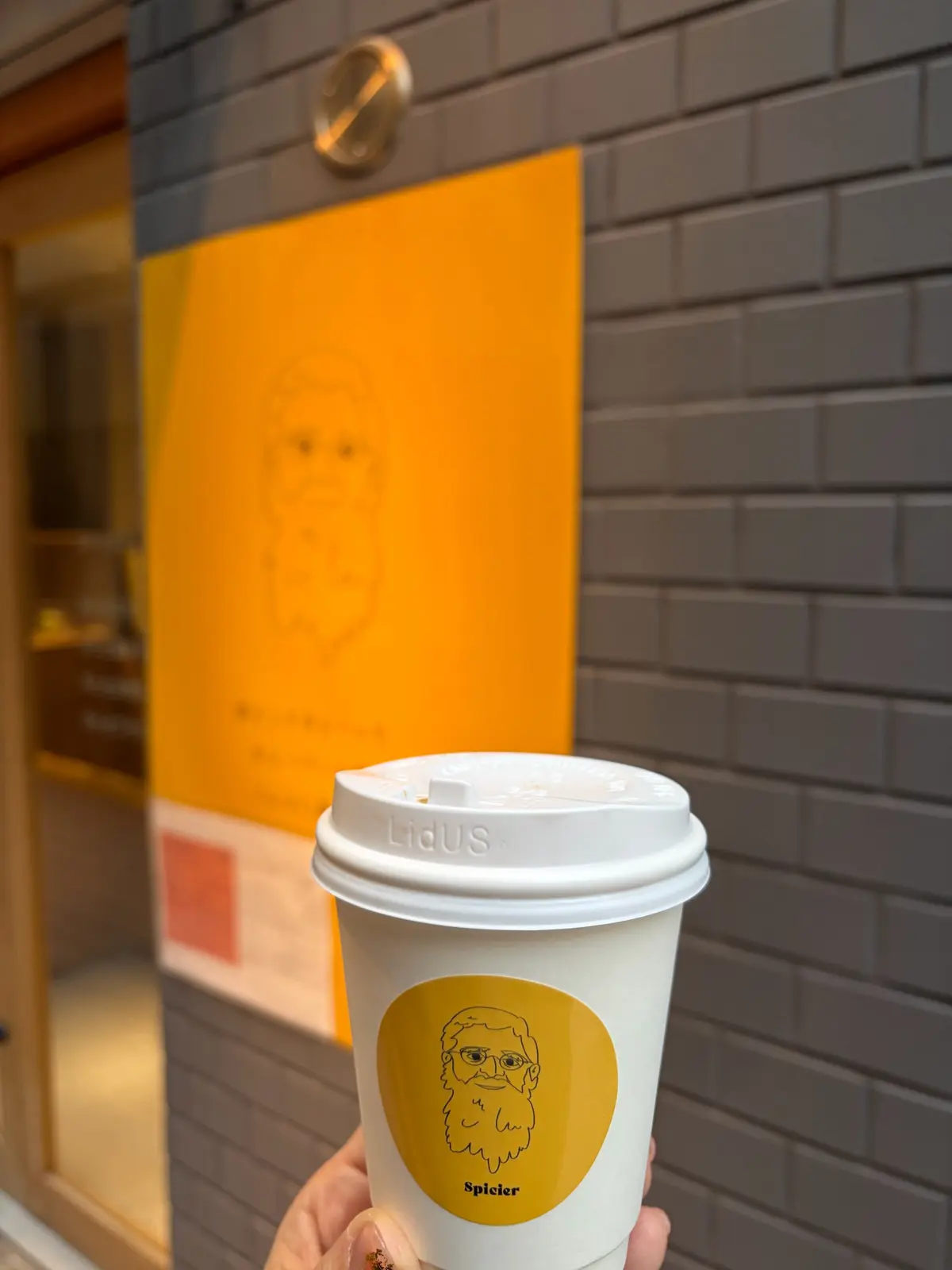 Spicier  神楽坂　御朱印　切り絵御朱印　飛躍の白馬　神楽坂大仏　神楽坂聖天　銭洗い弁財天　大聖歓喜天　神楽坂安養寺　御朱印さんぽ　スパイスチャイ　カレーパン　Spicier  安養寺　カレー　パン