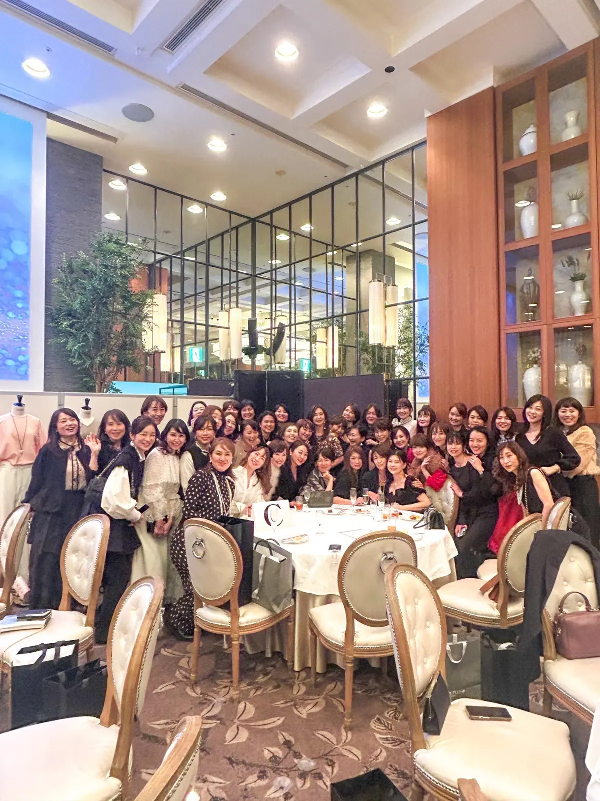 ドレスコードはスマートエレガンス✨✨の画像_3