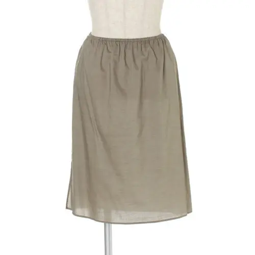 春の新顔・辛口スカートを投入して、おしゃの画像_6