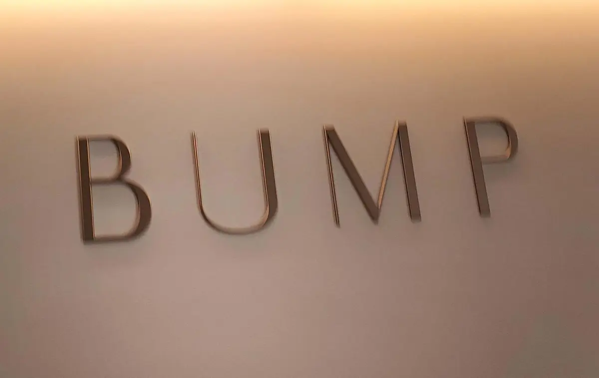 銀座にある美容院 「BUMP」