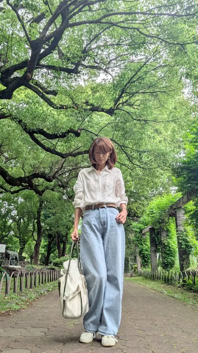 デニム　ビジュ付きデニム　ワイドデニム