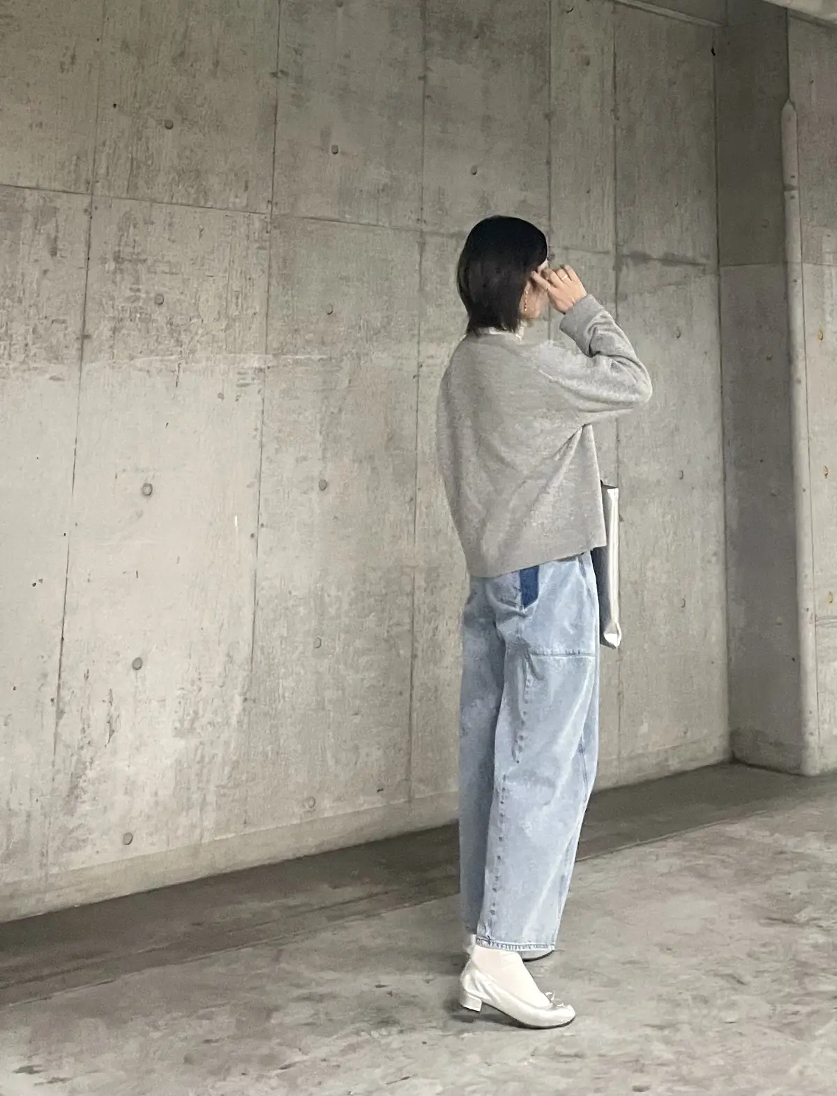 アイスグレー✖️シルバーコーデの画像_2