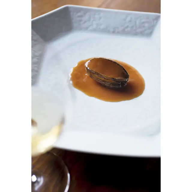 「鮑のオイスター煮込み」