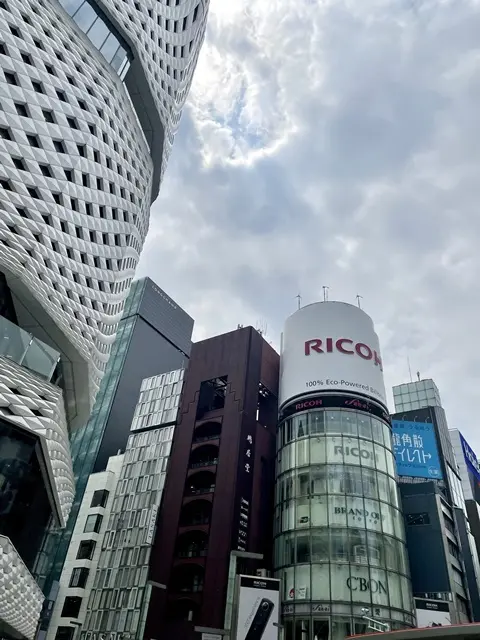 スカイバスから見える銀座の景色
