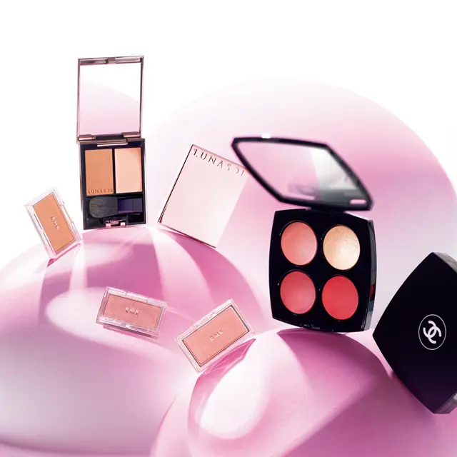 生命感と透明感を宿す絶妙なカラーオンカラー