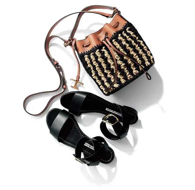 トッズのバッグ、マノロ ブラニクの靴