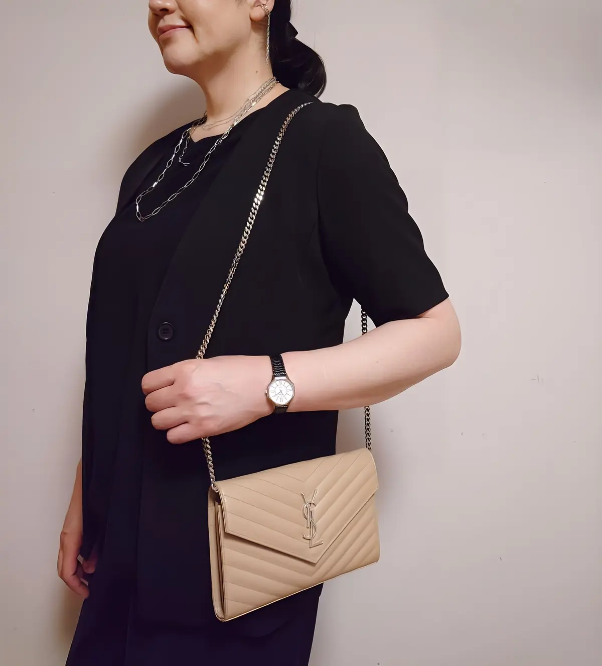 サンローランバッグの横顔