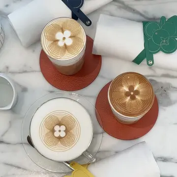 エクラjマダム　50代ファッション　ルイヴィトンカフェ　大阪　心斎橋