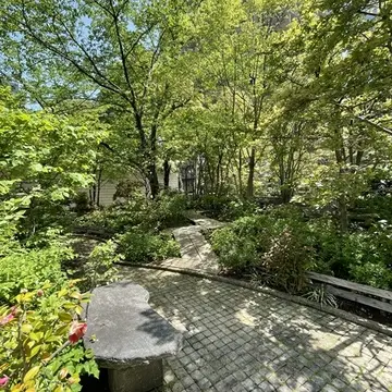 フォーシーズンガーデン