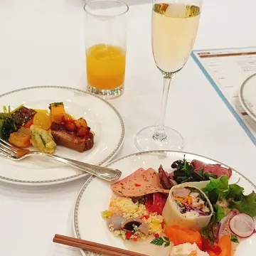 ザストリングス表参道会場内のお料理