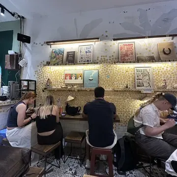 ベトナム　ハノイ　バインミー25　Banh mi 25