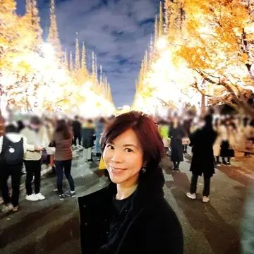 たくさんの人で賑わってました。