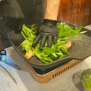 しっかりセリの香りをつけてくれます。