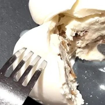 ブッラータ・フィーキ　ドライ白イチヂクのブッラータチーズ