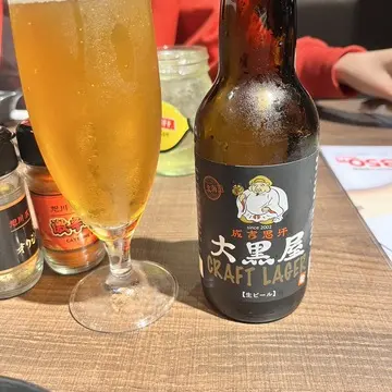 スタイリッシュな内装で大人の雰囲気。