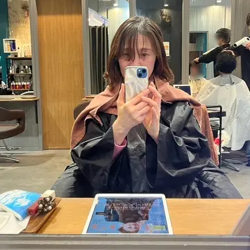 カット前　３か月伸びたヘア　before