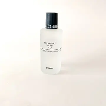 アクセーヌ　AD コントロール　ローションは、乾燥肌の肌トラブルを防いでくれる