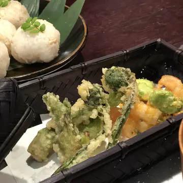 たらの芽の天ぷら