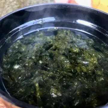 湯気立つ『出汁』