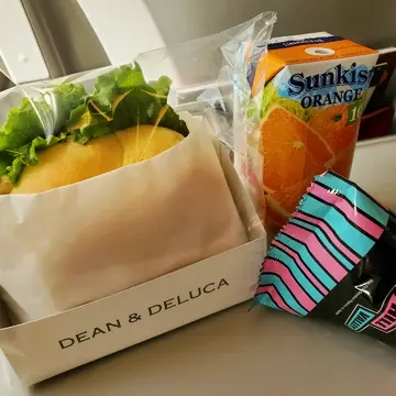 行きはHILL VALLEYのポップコーン付き♡