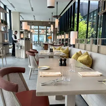 Jolieブラッスリー