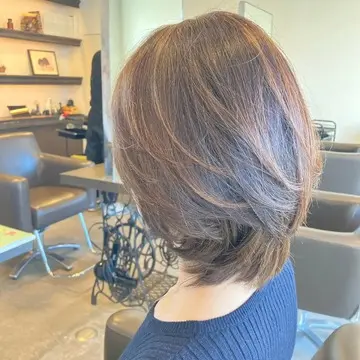 ショートが伸びたら...レイヤーボブ。