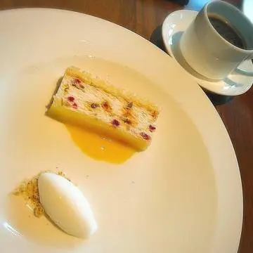 白金台・八芳園のスラッシュカフェ、ランチのデザート、日向夏