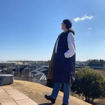 ベスト：https://www.zara.com/
ロンT：https://www.style-deli.com/
デニム：https://www.levistrauss.com/
ブーツ：ht