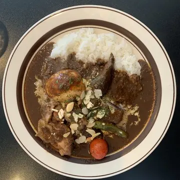 ウーフカレー　鎌倉　スペシャルカレー
